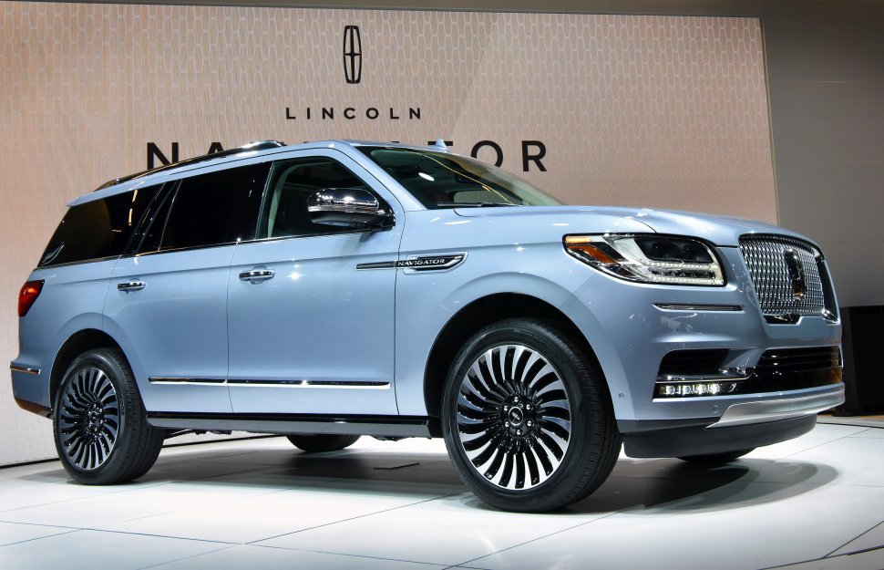 Lincoln Navigator technical specifications and fuel economy